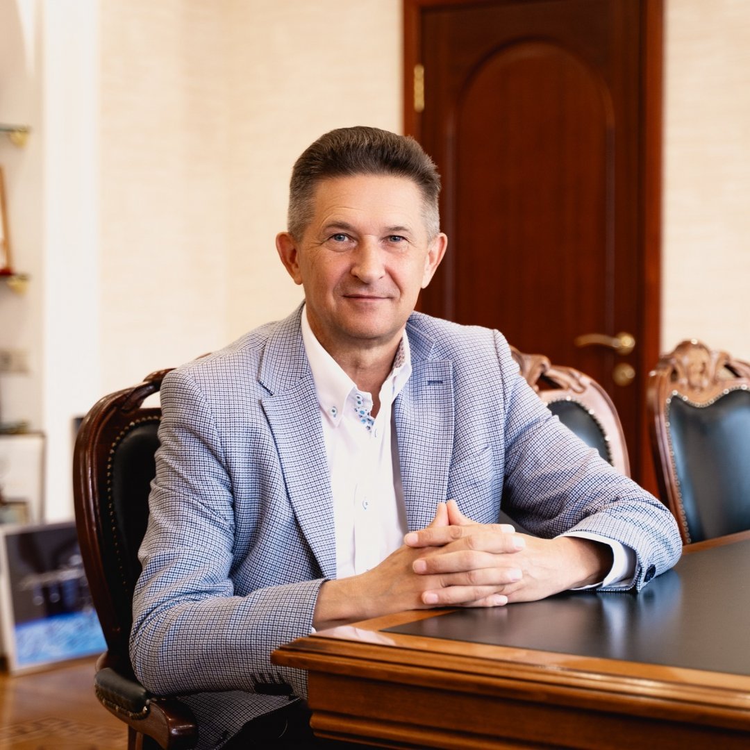 Поздравление ректора ЮЗГУ с Днем учителя 