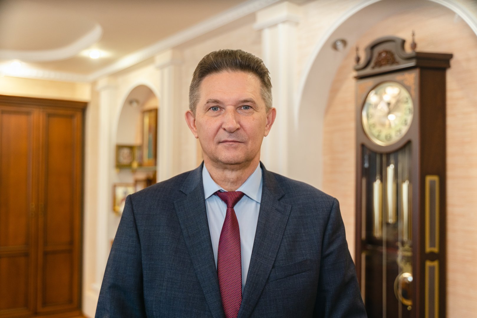 Поздравление ректора ЮЗГУ с Днем преподавателя высшей школы