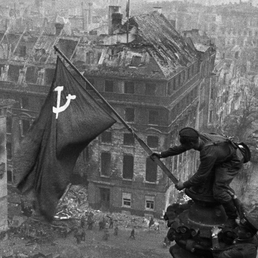 Поздравляем с Днем Победы