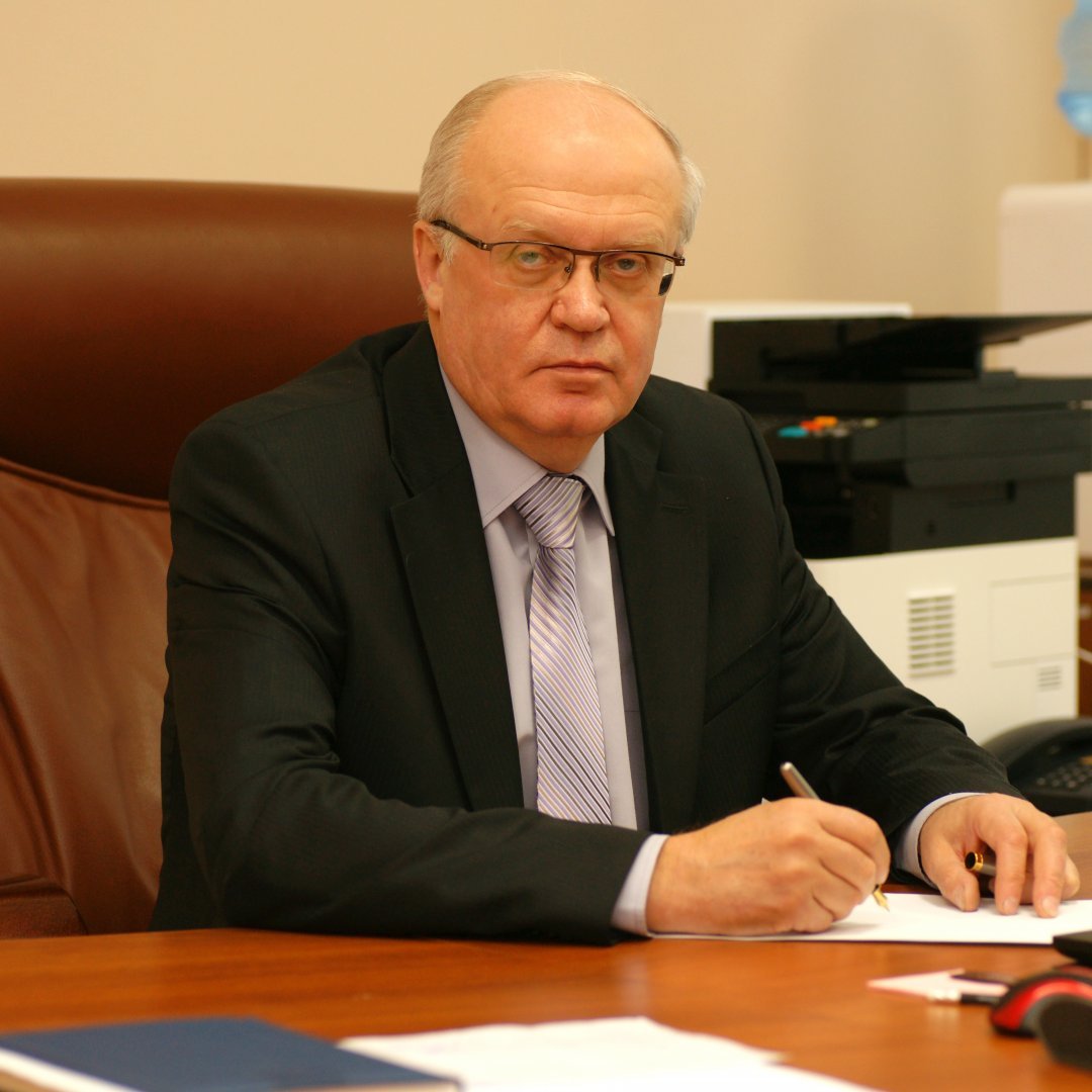 Поздравляем с Днем рождения Валерия Николаевича Казакова 