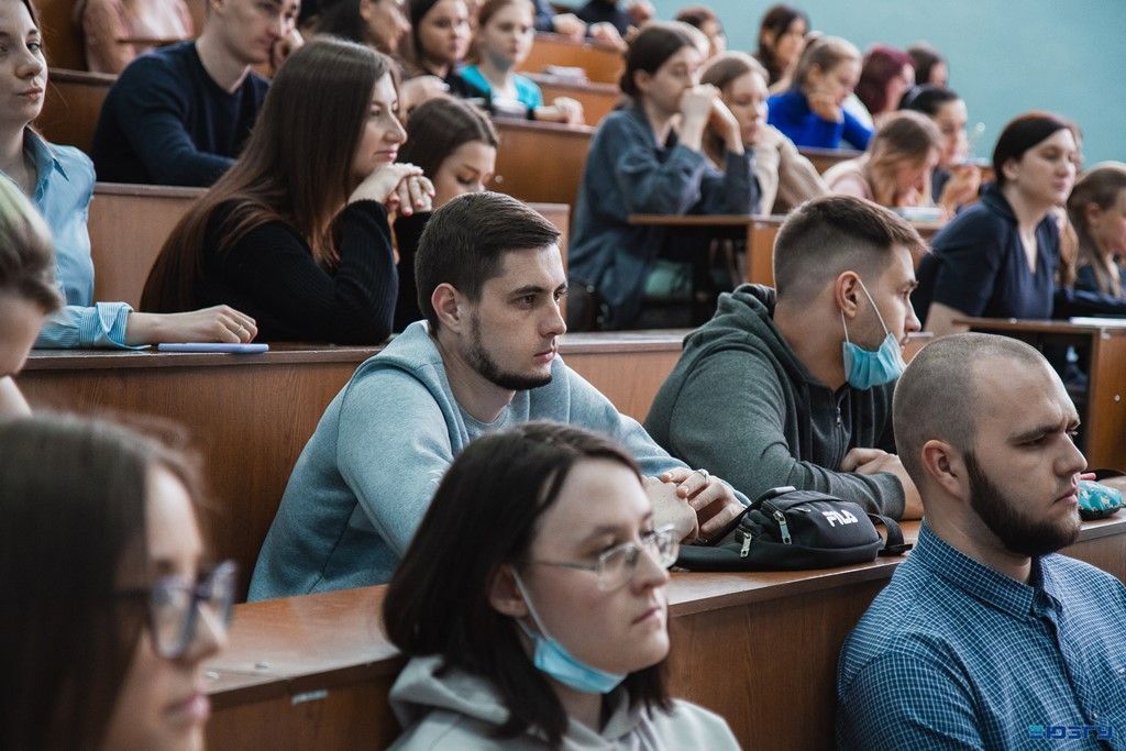 Россия группа 2021. Студенты в вузе. Университет студенты. Российские вузы. Российские студенты.