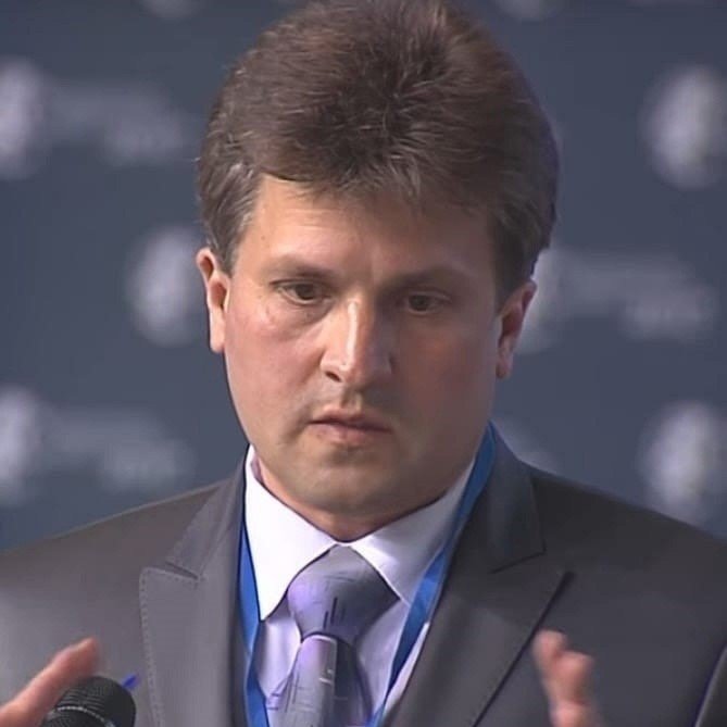 Поздравляем с Днем рождения Александра Васильевича Малышева