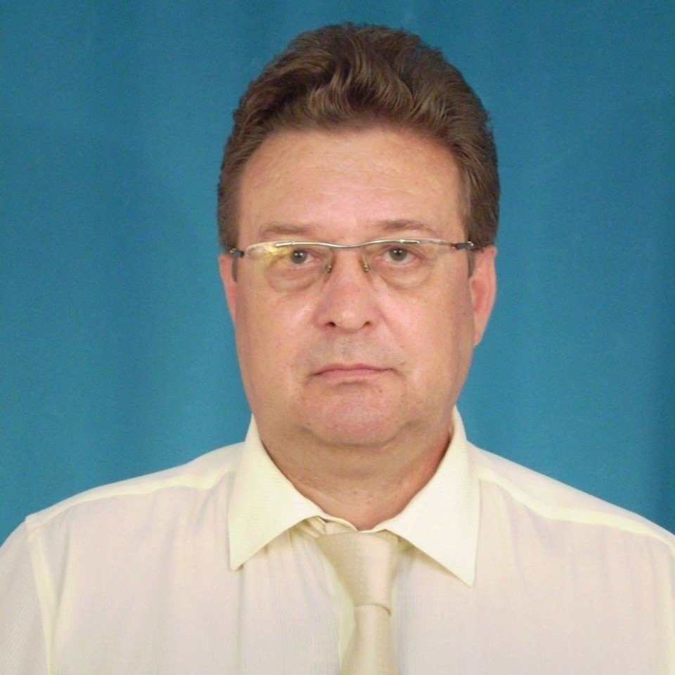 Поздравляем с Днем рождения Владимира Германовича Андронова 