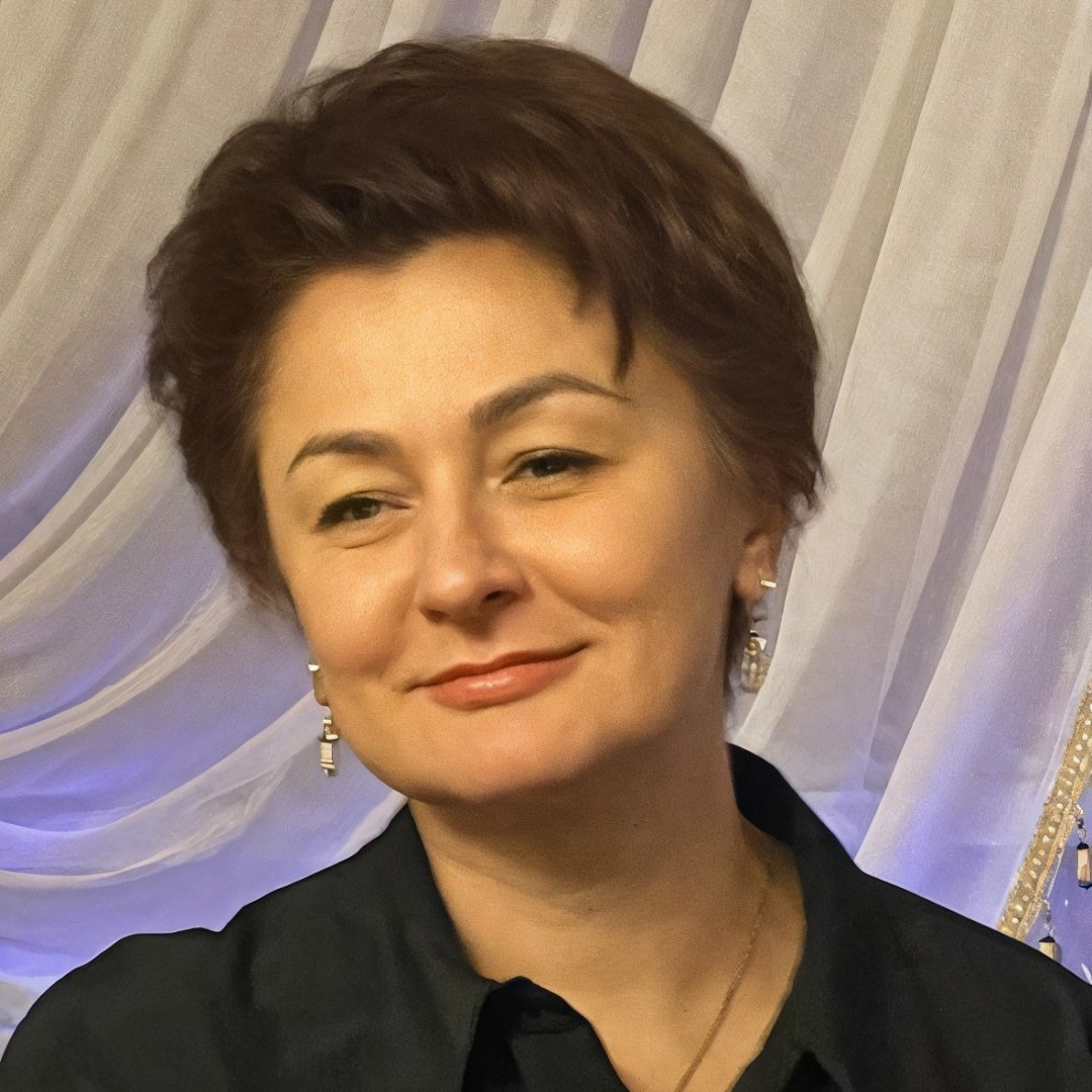 Поздравляем с Днем рождения Ирину Геннадьевну Зюкину 