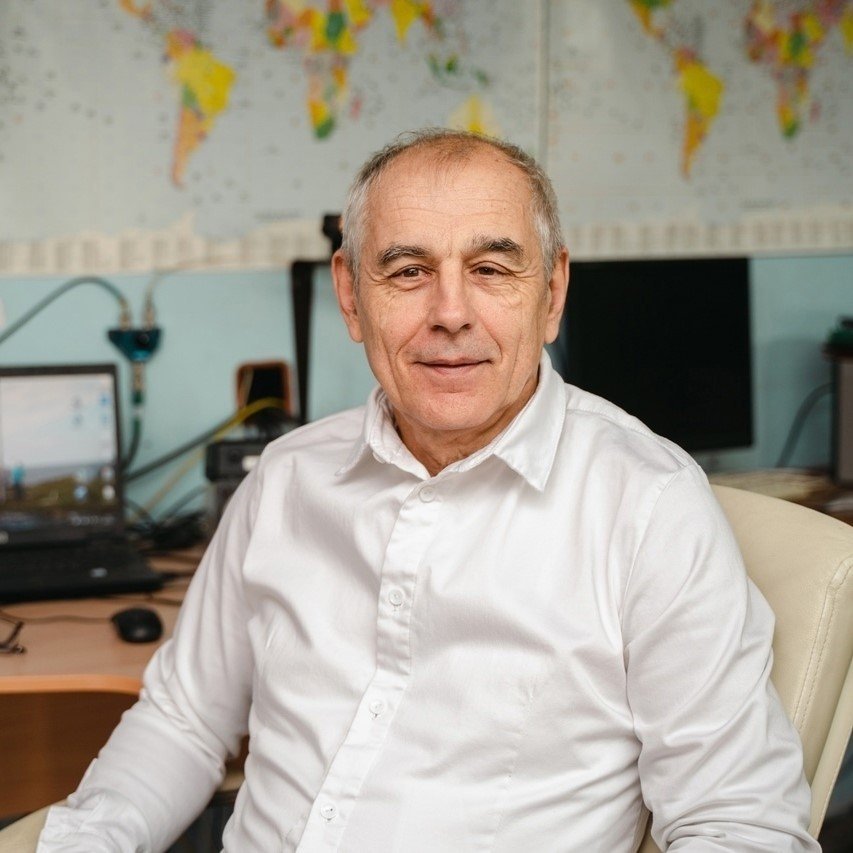 Поздравляем с Днем рождения Валерьяна Алексеевича Пиккиева