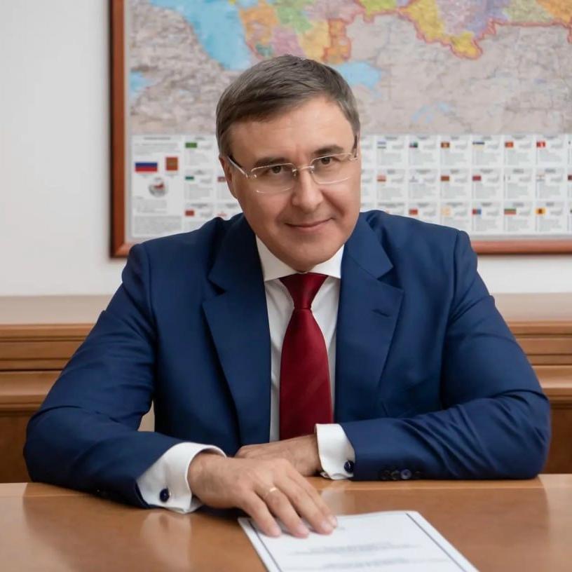 Валерий Фальков поздравил студентов и преподавателей с началом учебного года