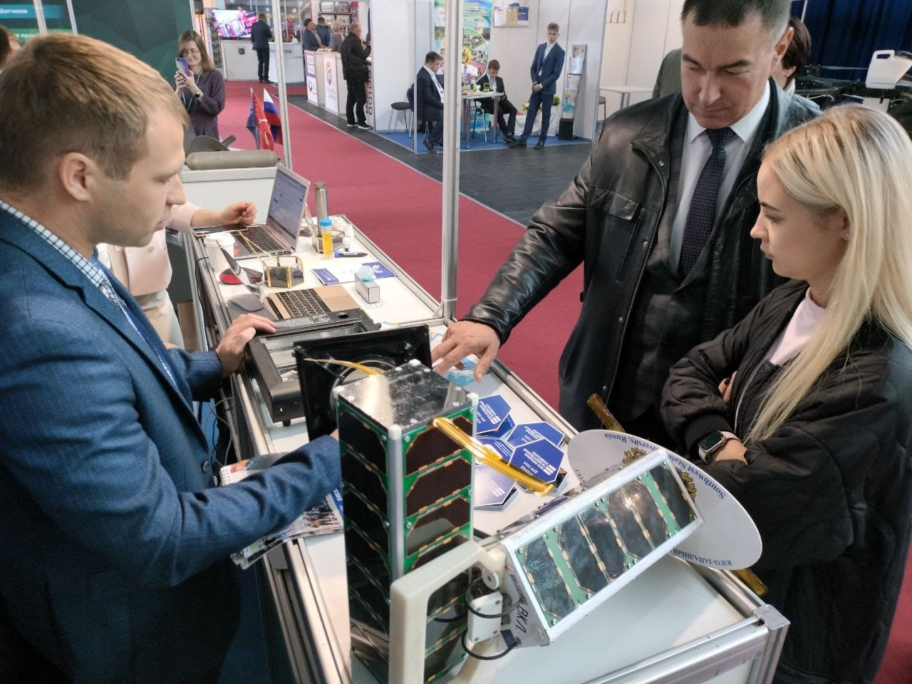 Минобрнауки России: 17 российских вузов и научных организаций представили свои разработки на выставке технологий и инноваций в Минске