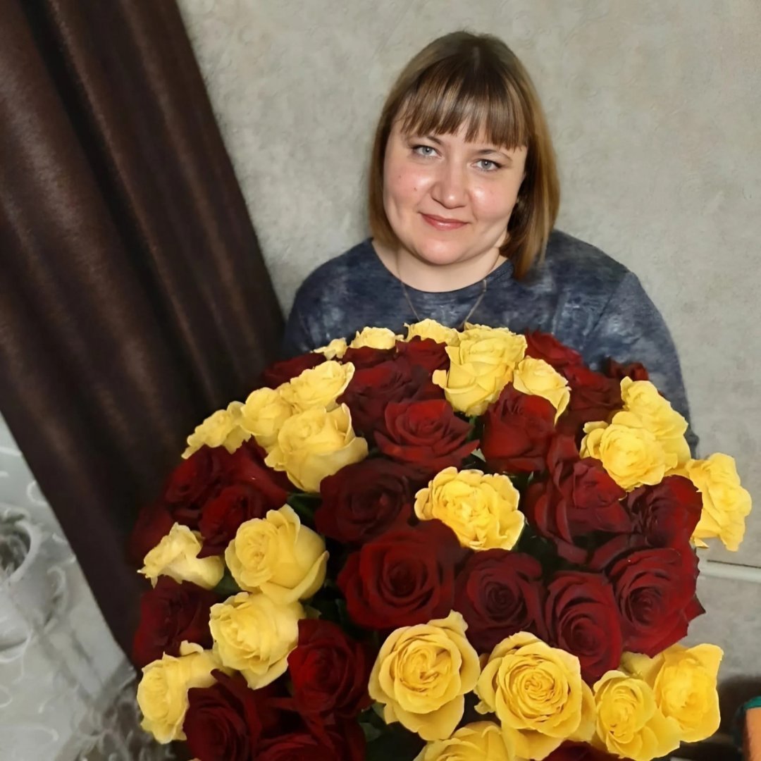 Поздравляем с Днем рождения Елену Николаевну Щевелеву 