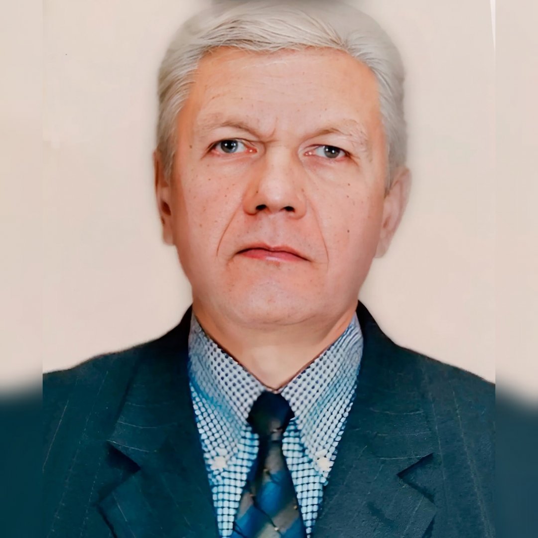 Поздравляем с Днем рождения Александра Николаевича Суркова 