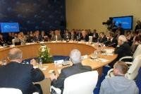 Круглый стол на Международном политическом форуме