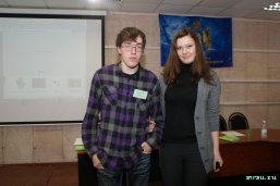 Студенты Макаров К. и Казарезова А. (КГУ).JPG