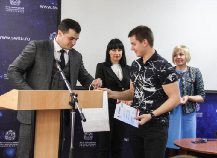 Студенты ЮЗГУ получили дипломы компании «УНИКА инжиниринг»