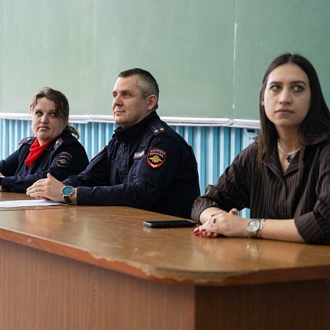 В ЮЗГУ прошла встреча иностранных студентов с сотрудниками правоохранительных органов