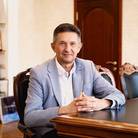 Поздравление ректора ЮЗГУ с Днем учителя 