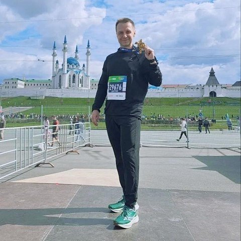 Дмитрий Алымов пробежал 10 км на Казанском марафоне Дмитрий Алымов пробежал 10 км на Казанском марафоне