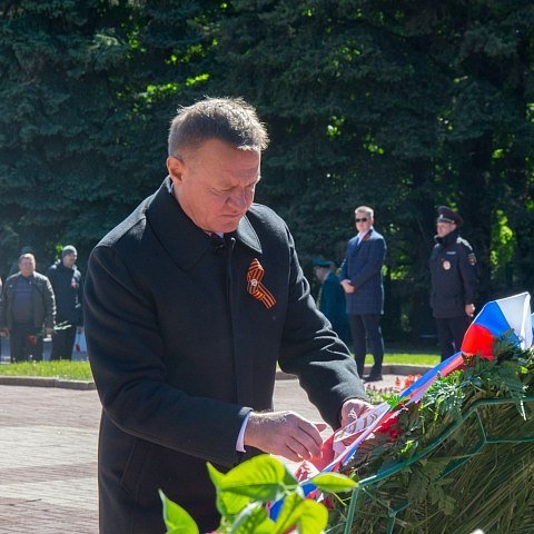 Поздравление губернатора Курской области Романа Старовойта с Днем Победы