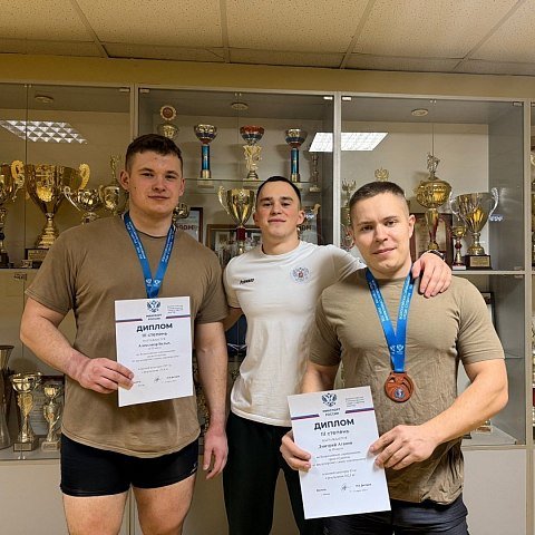 Студенты ЮЗГУ – призеры Всероссийских соревнований по пауэрлифтингу