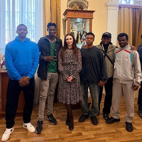 Студенты ЮЗГУ на межнациональном фестивале «Мэрцишор»