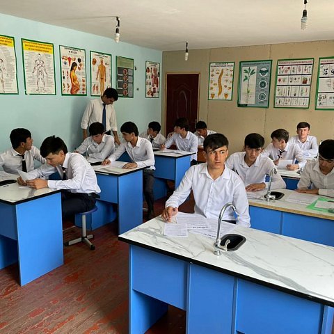 ЮЗГУ открывает двери школьникам Таджикистана
