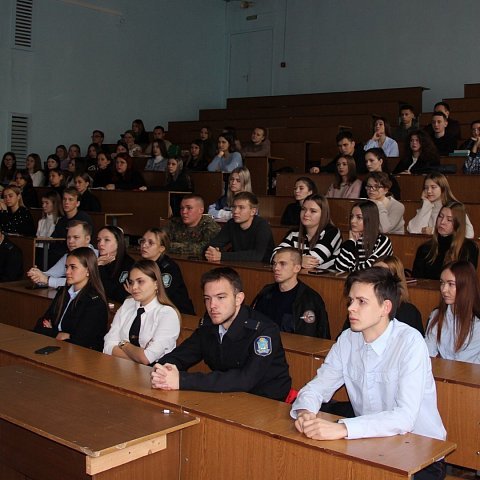 Представители партии «Единая Россия» рассказали о конституционном строе студентам ЮЗГУ 