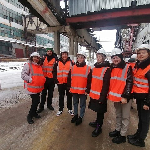 Студенты ЮЗГУ продолжают стажировку в городах России 