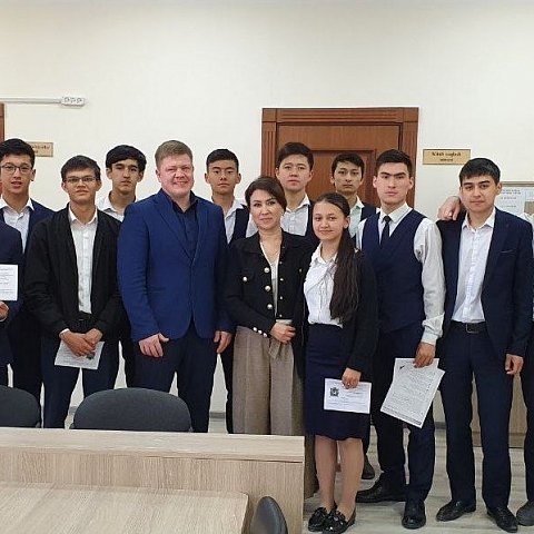 О рабочей командировке Евгения Войнова в Узбекистан 