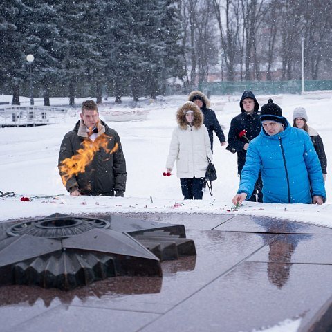 ЮЗГУ присоединился к Международной эстафете памяти «Красная гвоздика»