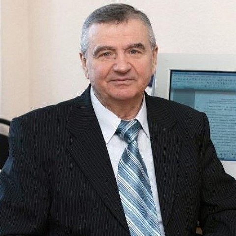 Поздравляем с Днем рождения Валерия Петровича Беляева 