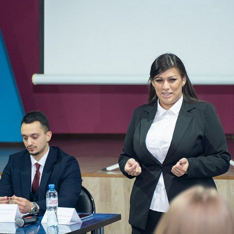 Студенты ЮЗГУ встретились с представителями компании «Бизнес-Юрист»