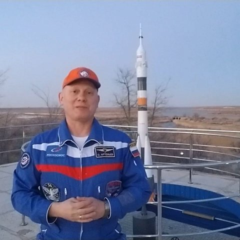 Поздравление Олега Артемьева с Днем космонавтики