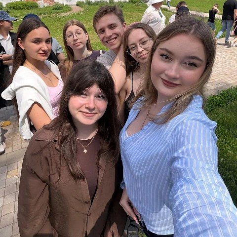 Студенты и преподаватели ЮЗГУ посетили усадьбу Афанасия Фета Студенты и преподаватели ЮЗГУ посетили усадьбу Афанасия Фета