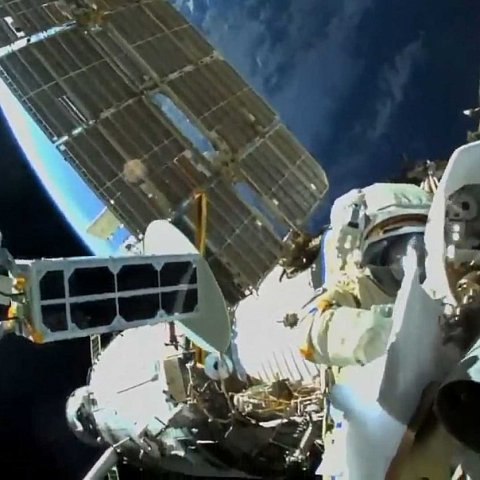 Видео: запуск спутников ЮЗГУ в открытый космос