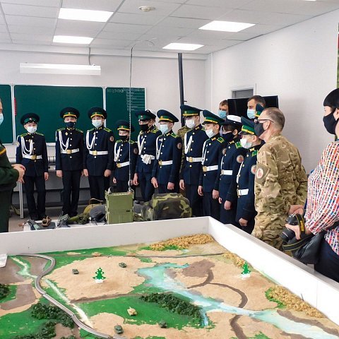 Кадетский класс школы №61 посетил Военный учебный центр ЮЗГУ 