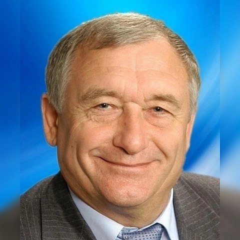 Поздравляем с Днем рождения Евгения Петровича Ищенко