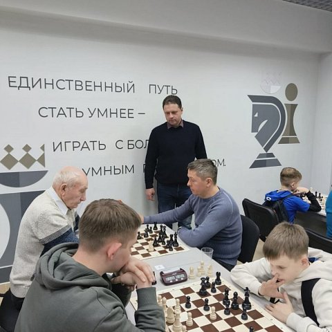 Сотрудник ЮЗГУ принял участие в шахматном турнире 