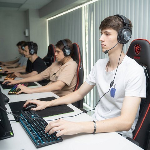 Киберспорт ЮЗГУ: игра, в которой рождаются лидеры Киберспорт ЮЗГУ: игра, в которой рождаются лидеры