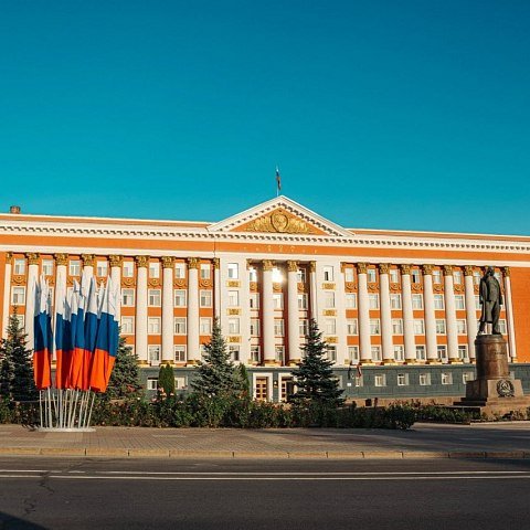  Поздравление губернатора Курской области Алексея Смирнова с Днем города Курска