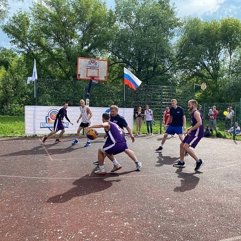 В парке «Боева дача» стартовал фестиваль уличного спорта АтомЭнегроСтрит 1х1 