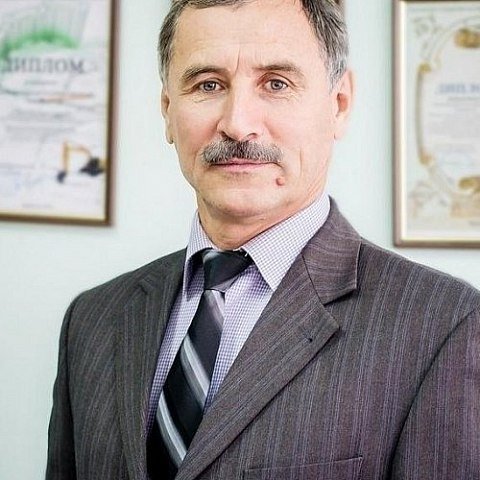 Поздравляем с Днем рождения Владимира Васильевича Хаустова