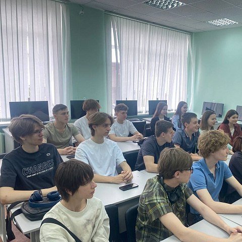 В ЮЗГУ начались занятия проекта «Школы – ассоциированные партнеры «Сириуса» В ЮЗГУ начались занятия проекта «Школы – ассоциированные партнеры «Сириуса»